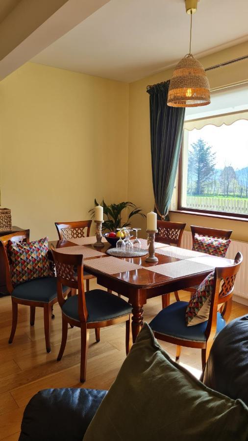 Tinahely Yellow Heights Country House מראה חיצוני תמונה