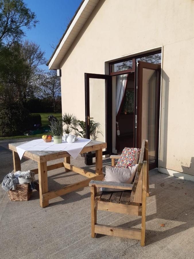Tinahely Yellow Heights Country House מראה חיצוני תמונה