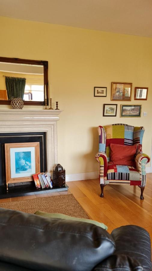 Tinahely Yellow Heights Country House מראה חיצוני תמונה